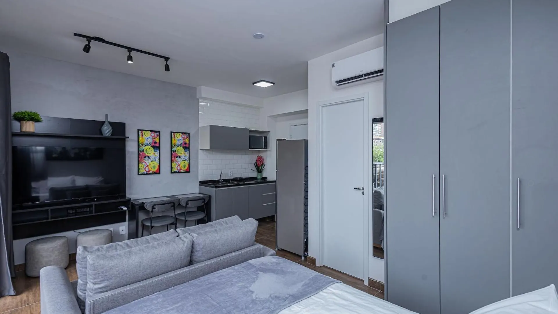 Studio 211 Vila Madalena Luxuoso Completo São Paulo