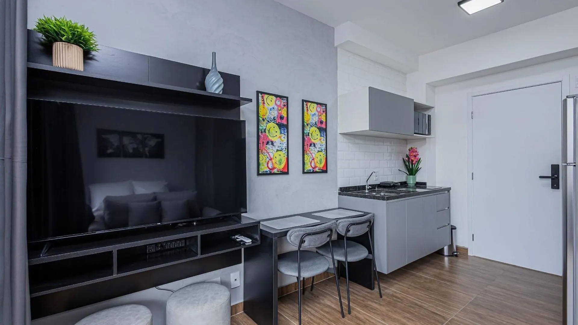 Studio 211 Vila Madalena Luxuoso Completo São Paulo