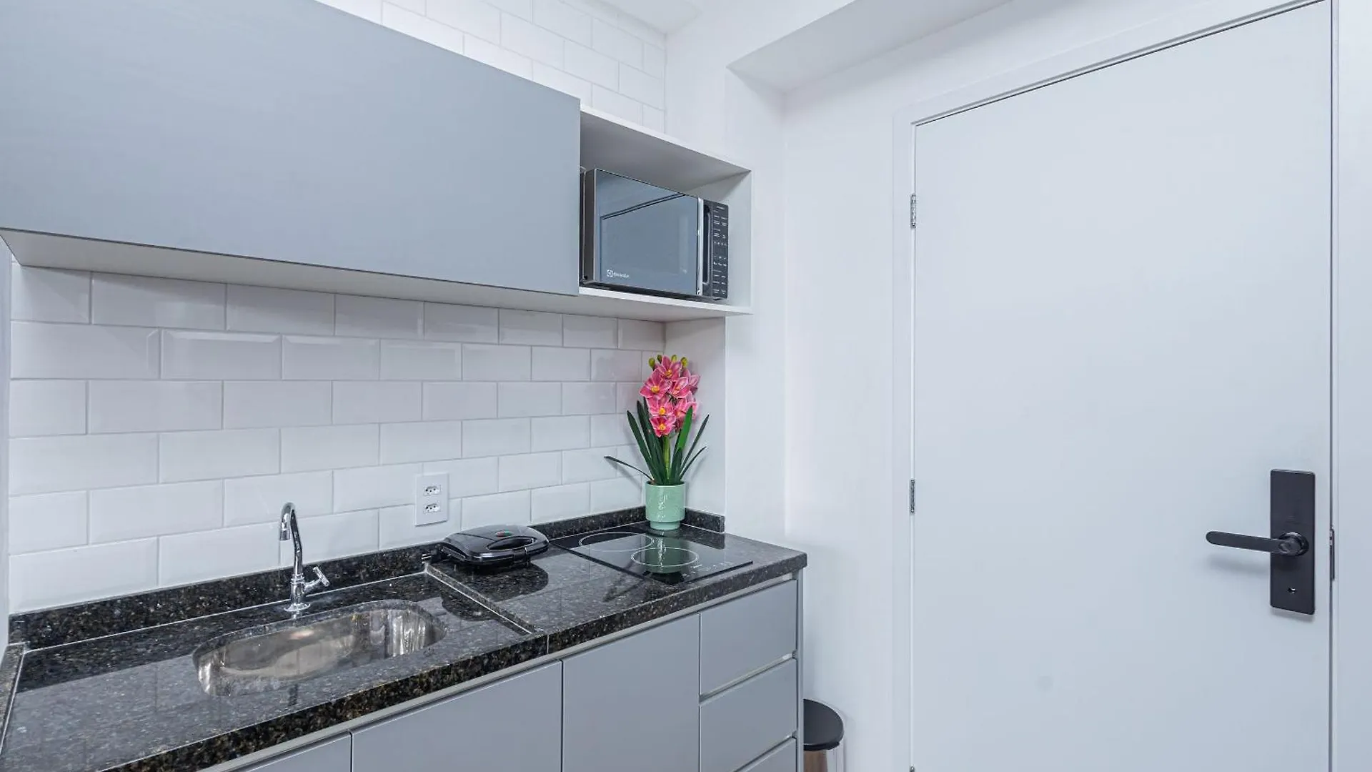 Studio 211 Vila Madalena Luxuoso Completo São Paulo 0*,  Brésil