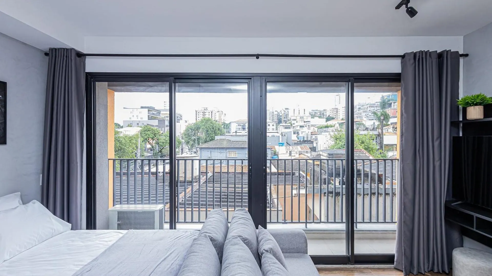 Studio 211 Vila Madalena Luxuoso Completo Σάο Πάολο 0*,  Βραζιλία